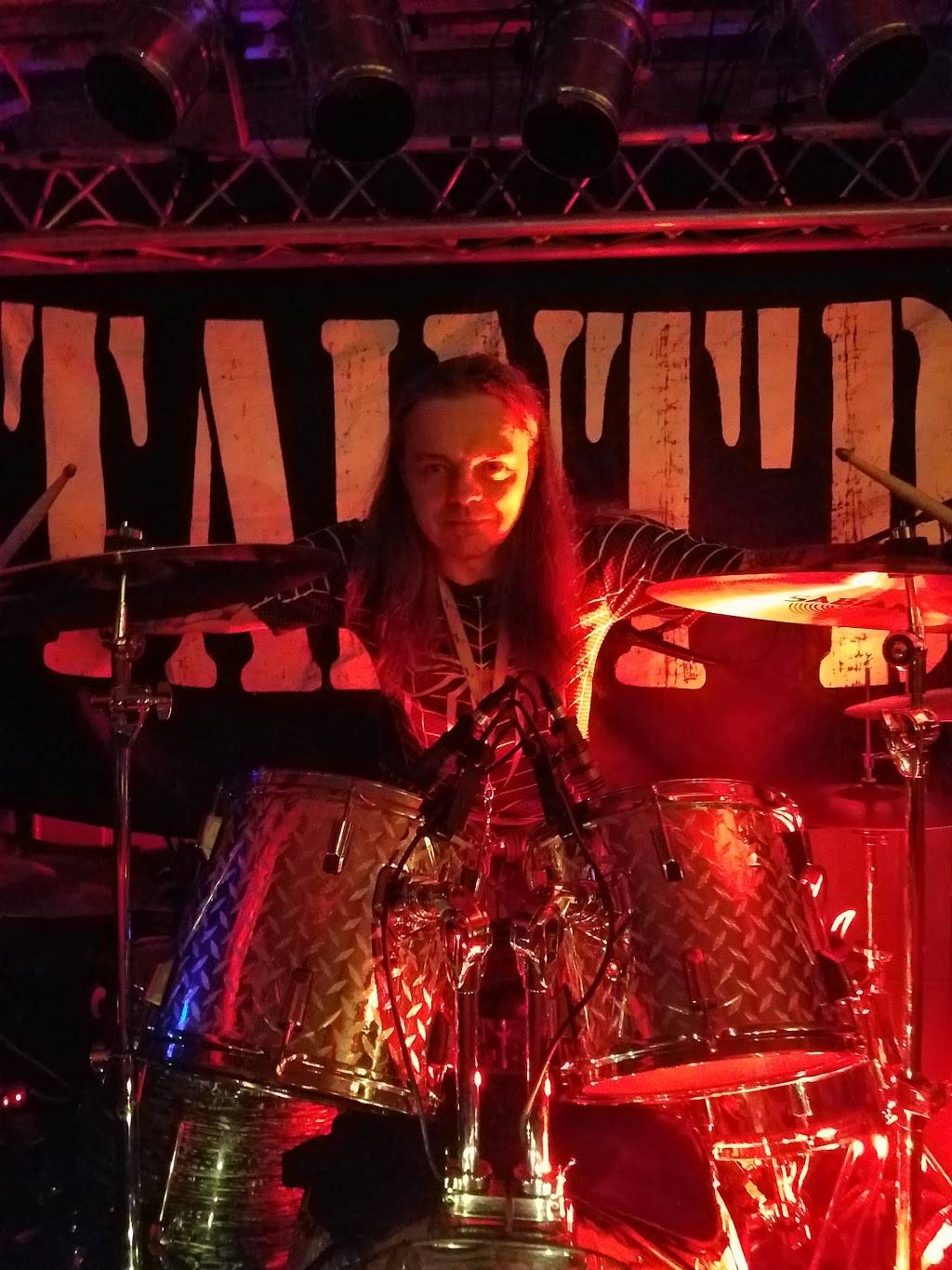 The New Village Inn | restaurant | 2221 E Jackson St, Muncie, IN 47303, USA | 7652870064 OR +1 765-287-0064