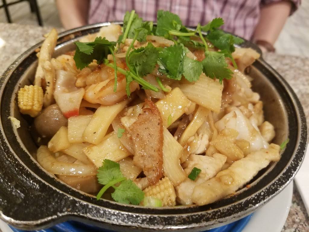 Hương Trà Restaurant & Deli | restaurant | 12221 San Pablo Ave #8, Richmond, CA 94805, USA | 5102347428 OR +1 510-234-7428