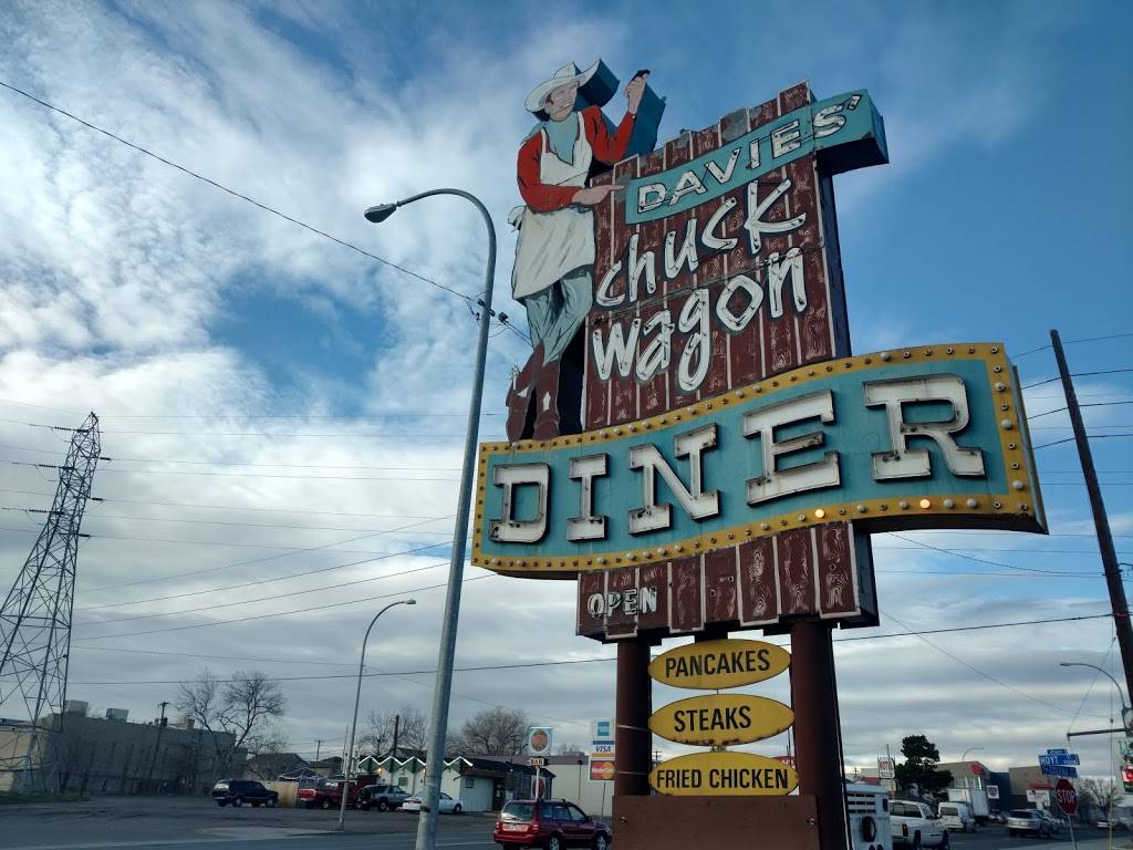 Davies Chuck Wagon Diner | restaurant | 9495 W Colfax Ave, Lakewood, CO 80215, USA | 3032375252 OR +1 303-237-5252
