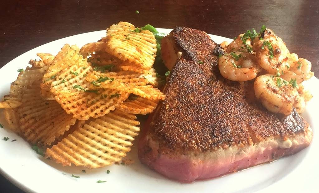 Galliers Restaurant & Oyster Bar | restaurant | 129 Carondelet St, New Orleans, LA 70130, USA | 5042675672 OR +1 504-267-5672