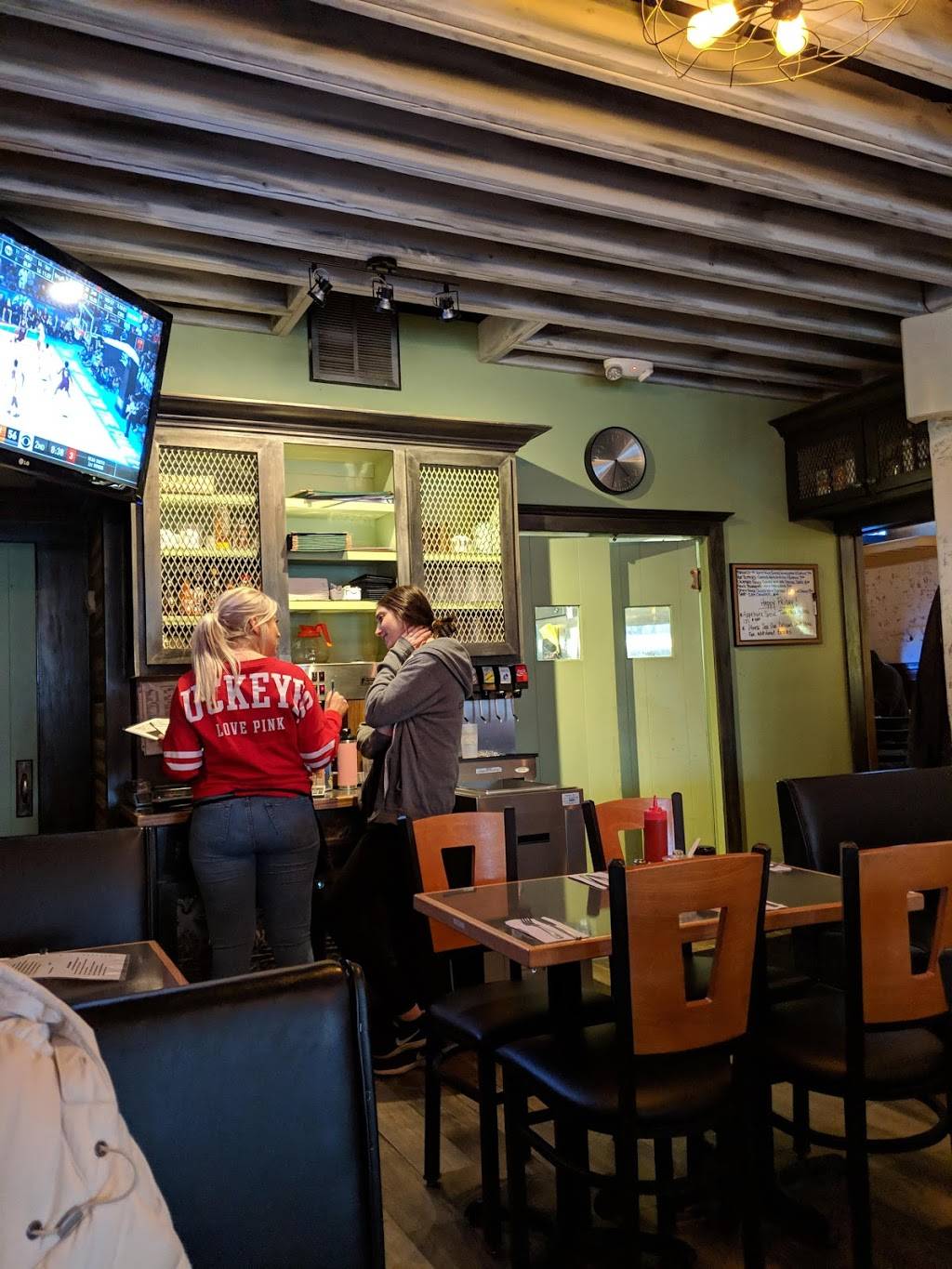 DiCillo Tavern | restaurant | 6088 Mayfield Rd, Mayfield Heights, OH 44124, USA | 4404422755 OR +1 440-442-2755