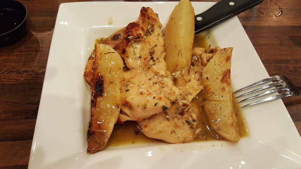 Mancinis Italian Bistro | meal delivery | 1111 Lake St, Oak Park, IL 60301, USA | 7084459700 OR +1 708-445-9700