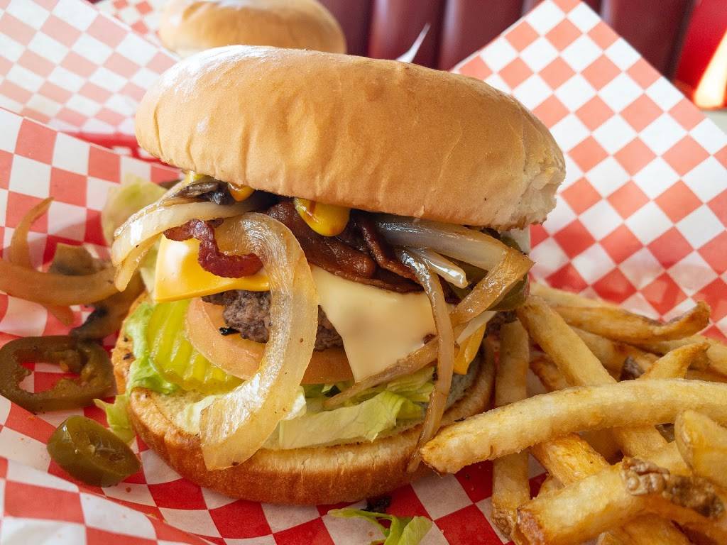 Burger Land | restaurant | 3035 S Shiloh Rd # 101, Garland, TX 75041, USA | 2142275646 OR +1 214-227-5646