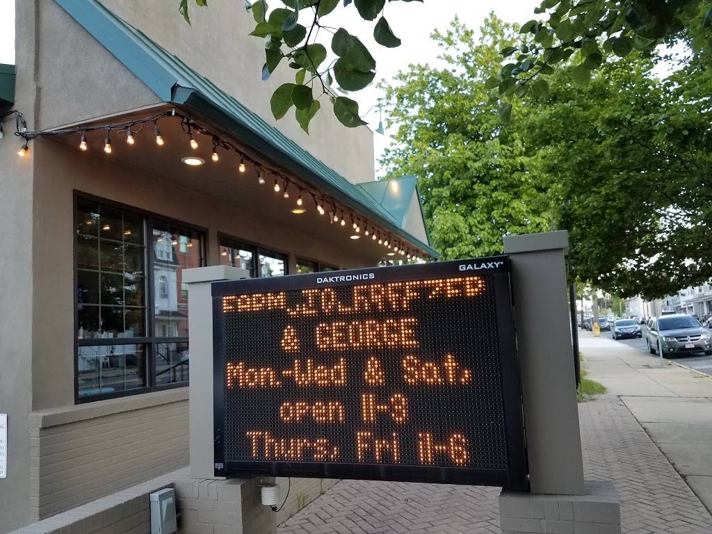 District Thai Restaurant | restaurant | 1057 N George St, York, PA 17404, USA | 7177473636 OR +1 717-747-3636