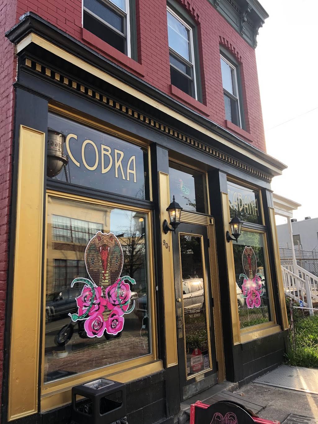 Cobra Cabana | restaurant | 901 W Marshall St, Richmond, VA 23220, USA | 8043033577 OR +1 804-303-3577