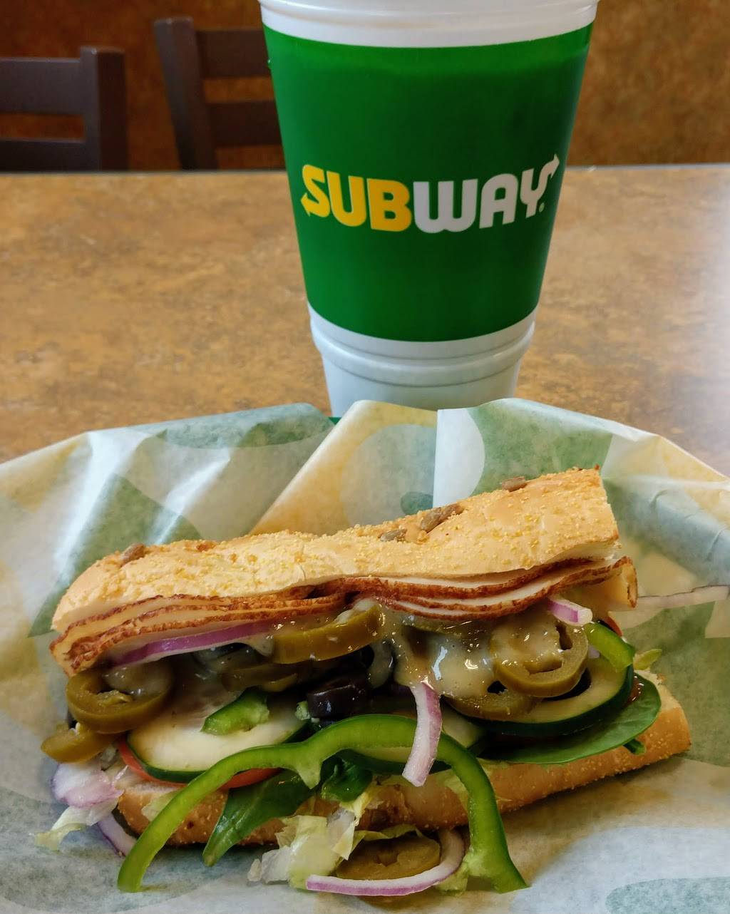 Subway | restaurant | 2918 Gallia St, Portsmouth, OH 45662, USA | 7403539500 OR +1 740-353-9500