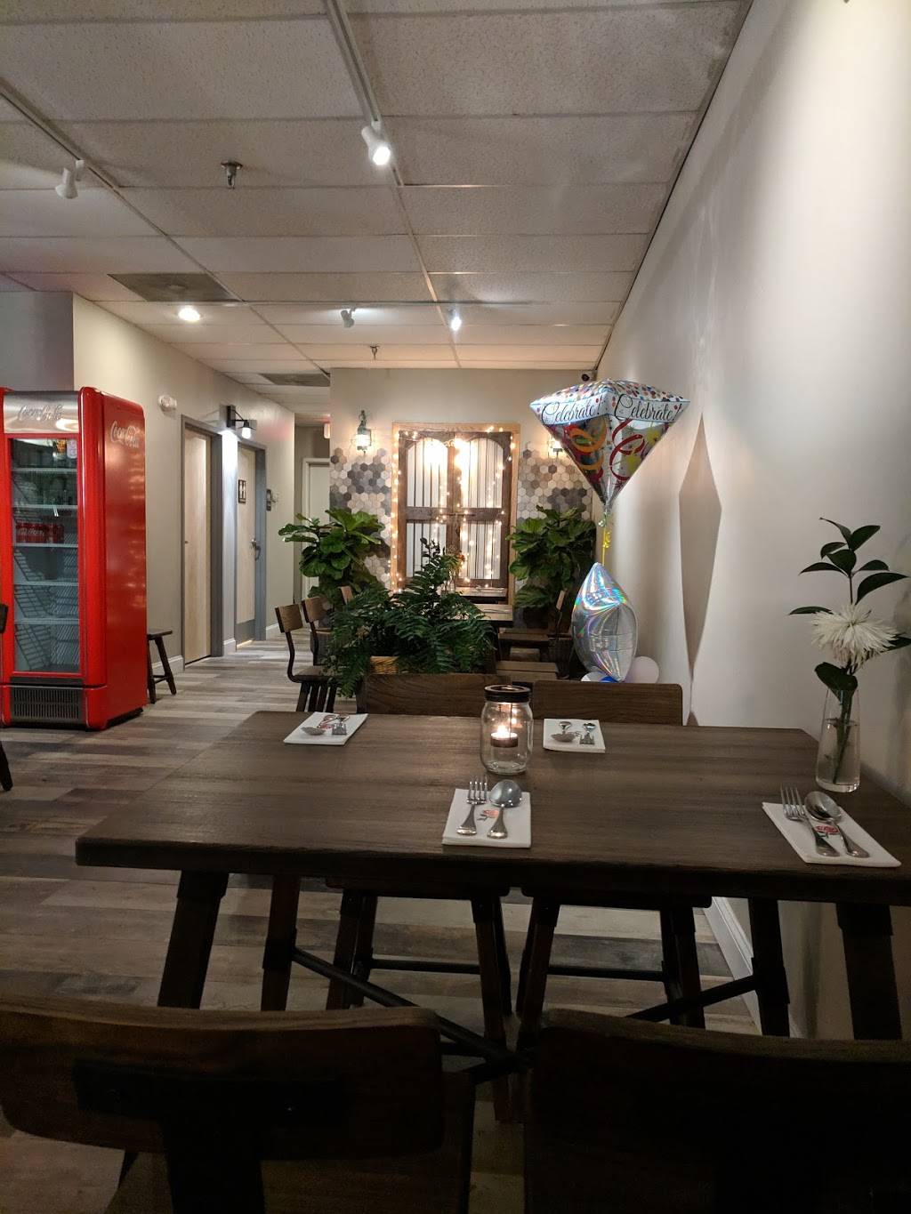 Thai Pepper | restaurant | 45 Padanaram Rd, Danbury, CT 06811, USA | 2036165037 OR +1 203-616-5037