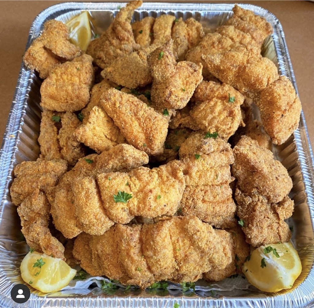 Blazin Cajin Chicken and Fish Food Truck | restaurant | 401 Marin St, Vallejo, CA 94590, USA | 7076554499 OR +1 707-655-4499