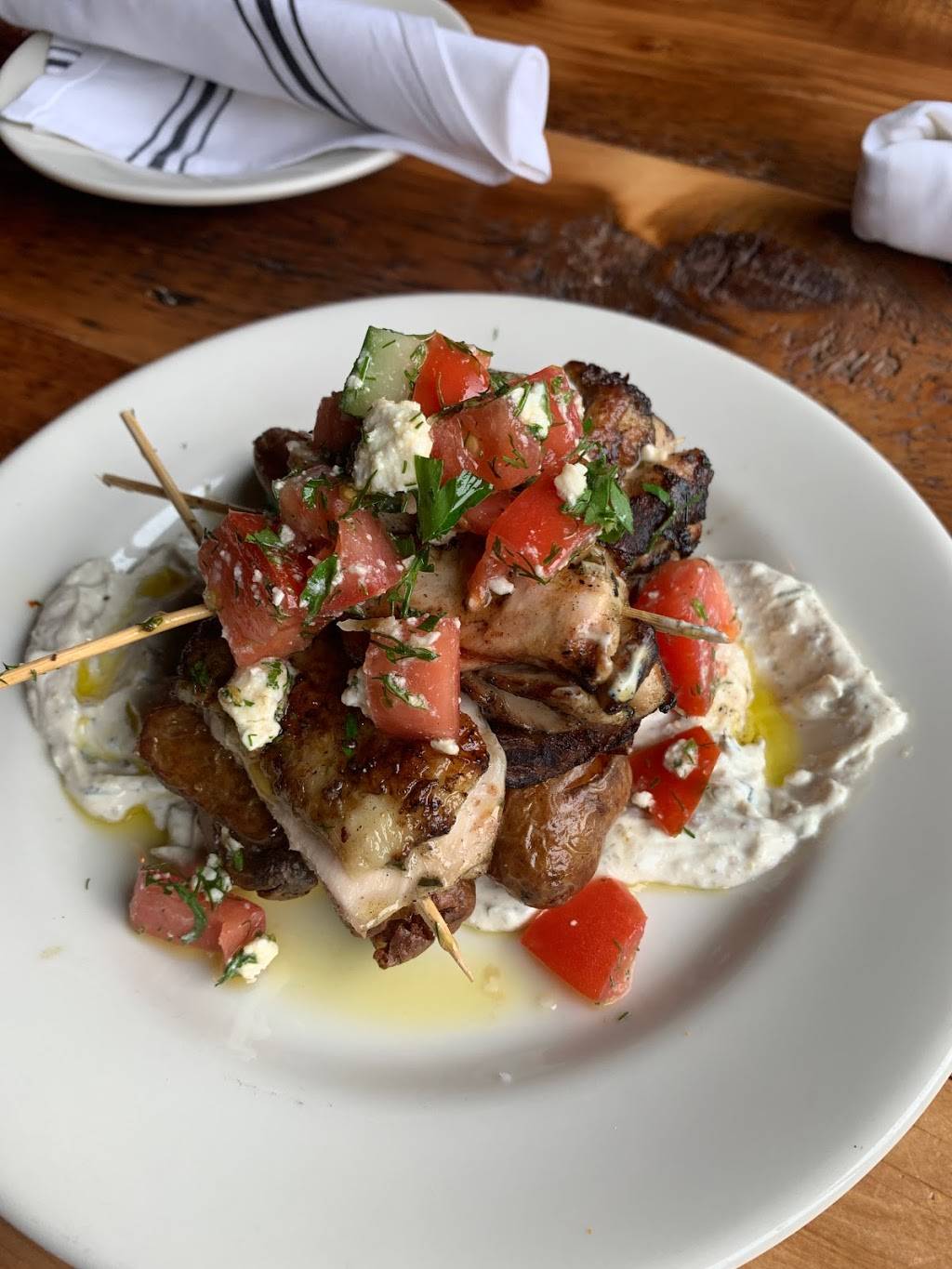 Brick & Beam | restaurant | 705 Adams St, Quincy, MA 02169, USA | 6174815434 OR +1 617-481-5434