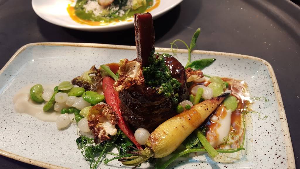 Coliseum Pool & Grill | restaurant | 22701 S Pelican Hill Rd, Newport Coast, CA 92657, USA | 8444430020 OR +1 844-443-0020