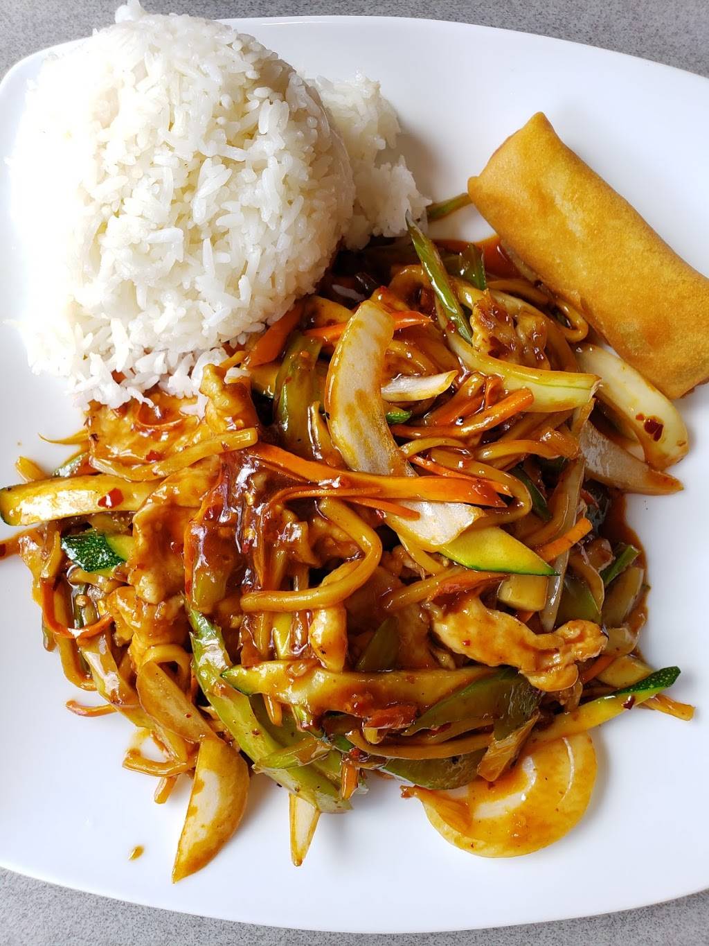 Kung Food Restaurant | restaurant | 8071 N Lombard Way, Portland, OR 97203, USA | 5032863131 OR +1 503-286-3131