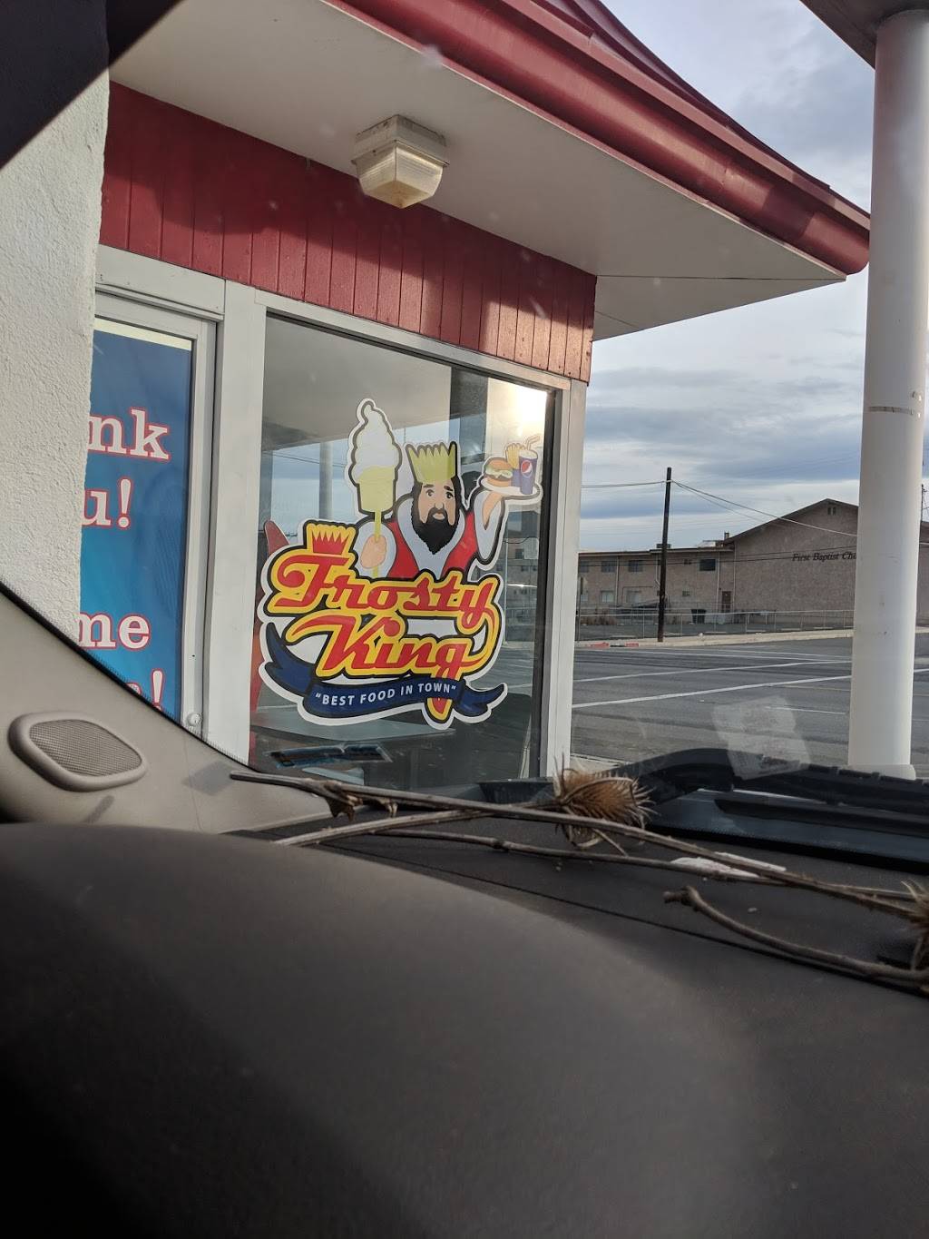 Frosty King | restaurant | 300 Kern St, Taft, CA 93268, USA | 6617631603 OR +1 661-763-1603