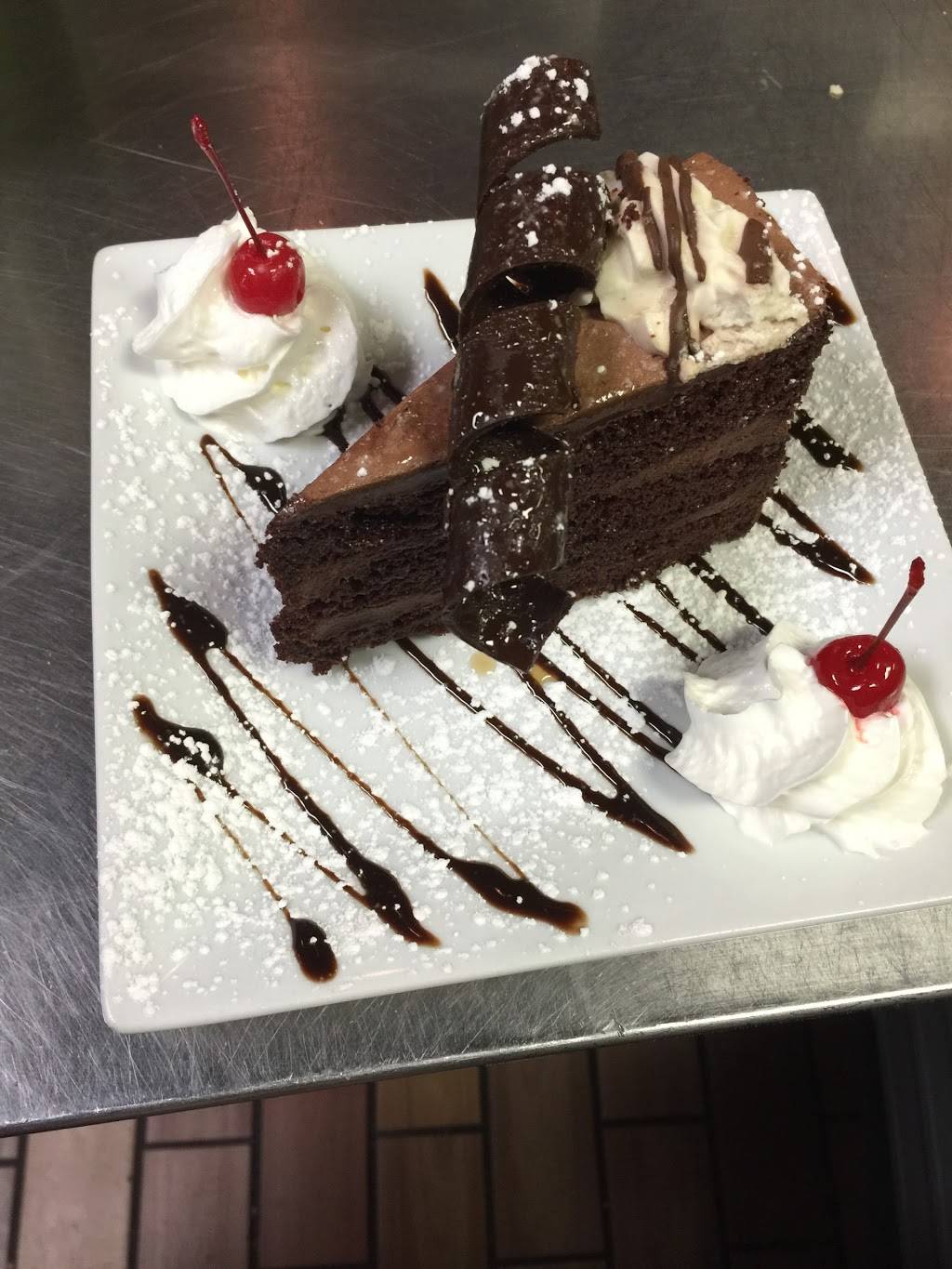 Bella luna restaurant & pizza | restaurant | 7538, 7155 N Wickham Rd, Melbourne, FL 32940, USA | 3212544455 OR +1 321-254-4455