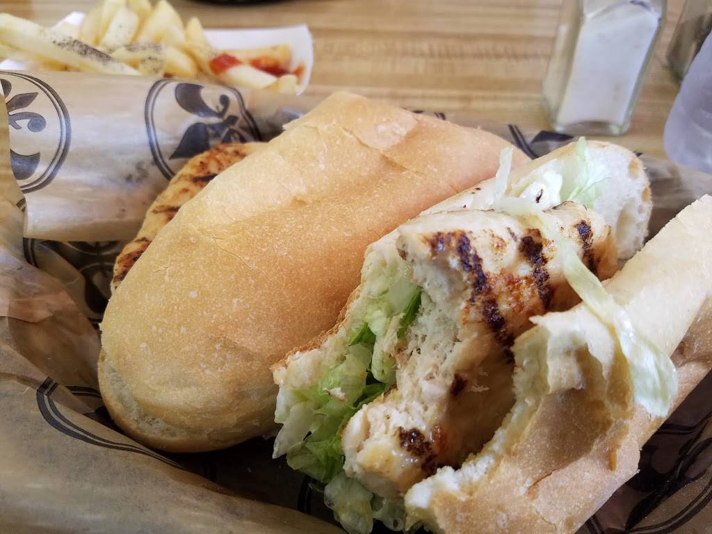 Chicks Burgers | restaurant | 502 Main St, Baldwin, LA 70514, USA | 3379234390 OR +1 337-923-4390