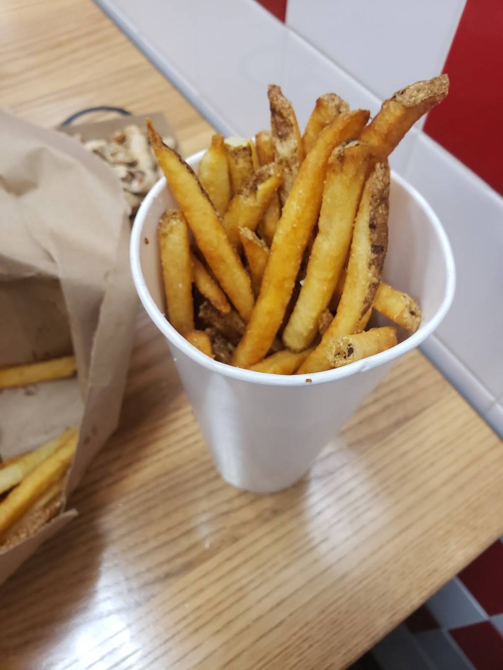 Five Guys | meal takeaway | 6304 SW 3rd St, Oklahoma City, OK 73128, USA | 4053478345 OR +1 405-347-8345