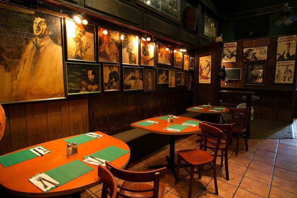 Molly Malones Irish Pub | restaurant | 575 S Fairfax Ave, Los Angeles, CA 90036, USA | 3239351577 OR +1 323-935-1577