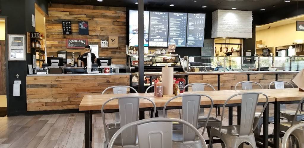 4 Rivers Smokehouse | restaurant | 874 W Osceola Pkwy, Kissimmee, FL 34741, USA | 8444748377 OR +1 844-474-8377