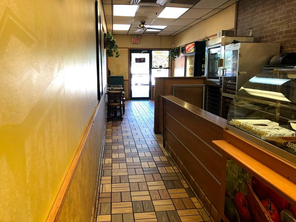 Subway | restaurant | 125 Westbrook Rd Unit 3 B Bokum Center, Essex, CT 06426, USA | 8607678646 OR +1 860-767-8646
