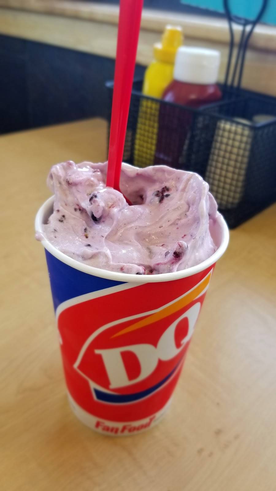 Dairy Queen Grill & Chill | restaurant | 739 Beverly Pike, Elkins, WV 26241, USA | 3046377227 OR +1 304-637-7227