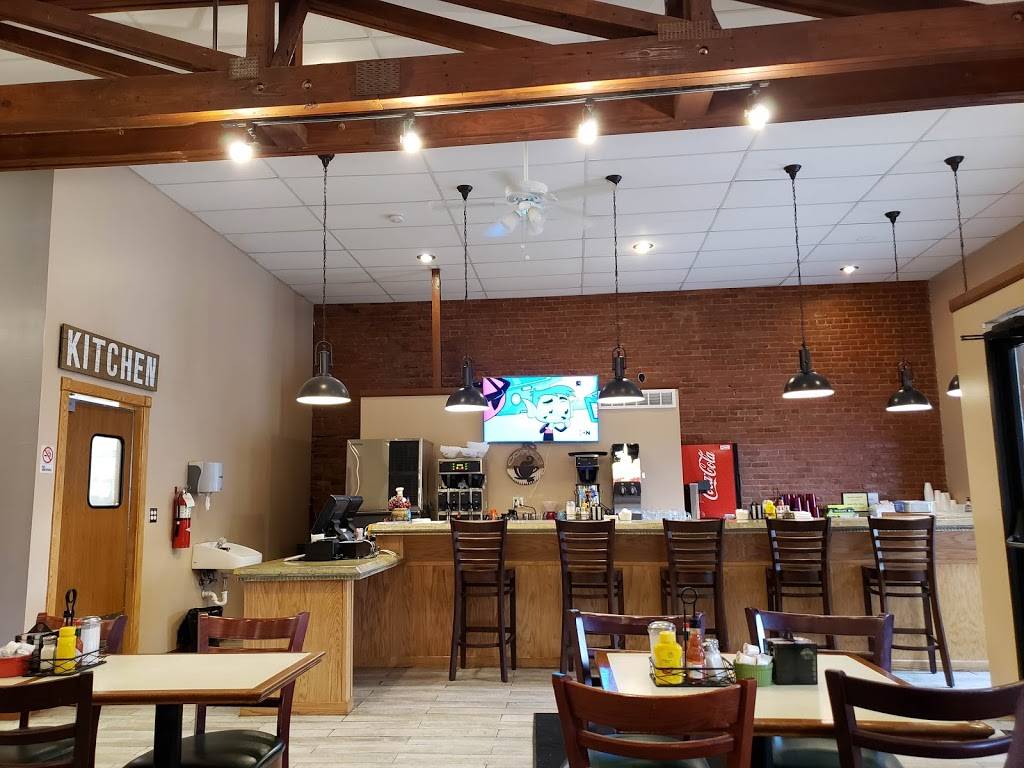 T&D Coney Grill | restaurant | 209 S Main St, Eaton Rapids, MI 48827, USA | 5174419027 OR +1 517-441-9027