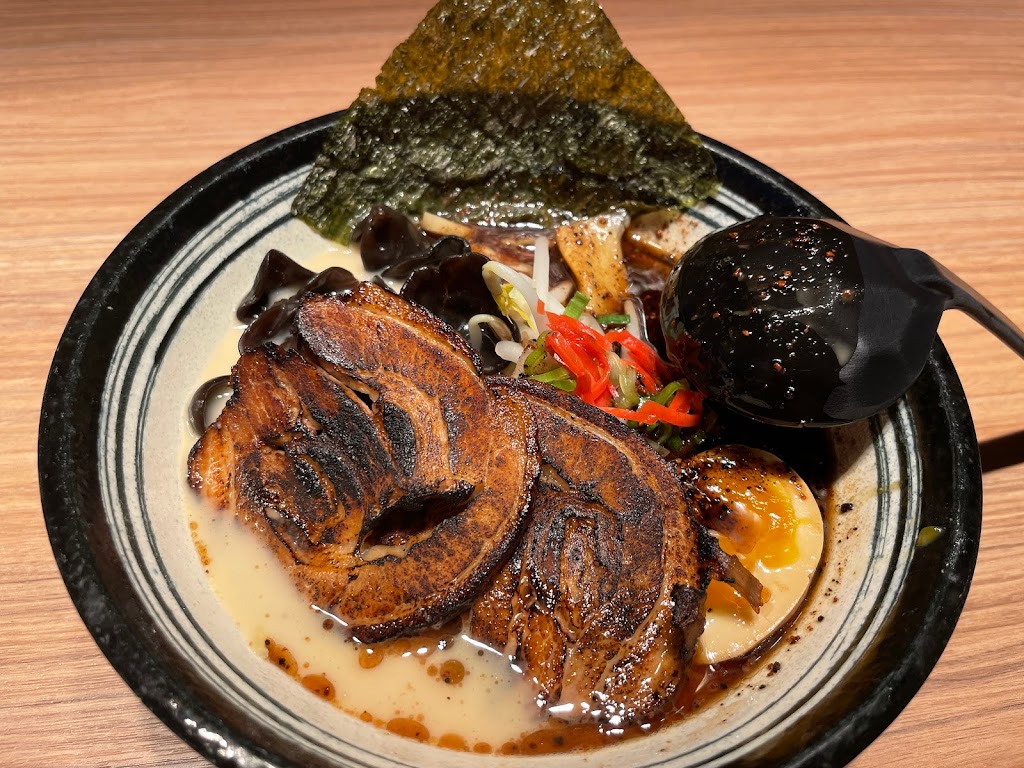 Token Ramen & Kung Fu Tea | restaurant | 401 S Dale Mabry Hwy, Tampa, FL 33609, USA | 8133530880 OR +1 813-353-0880