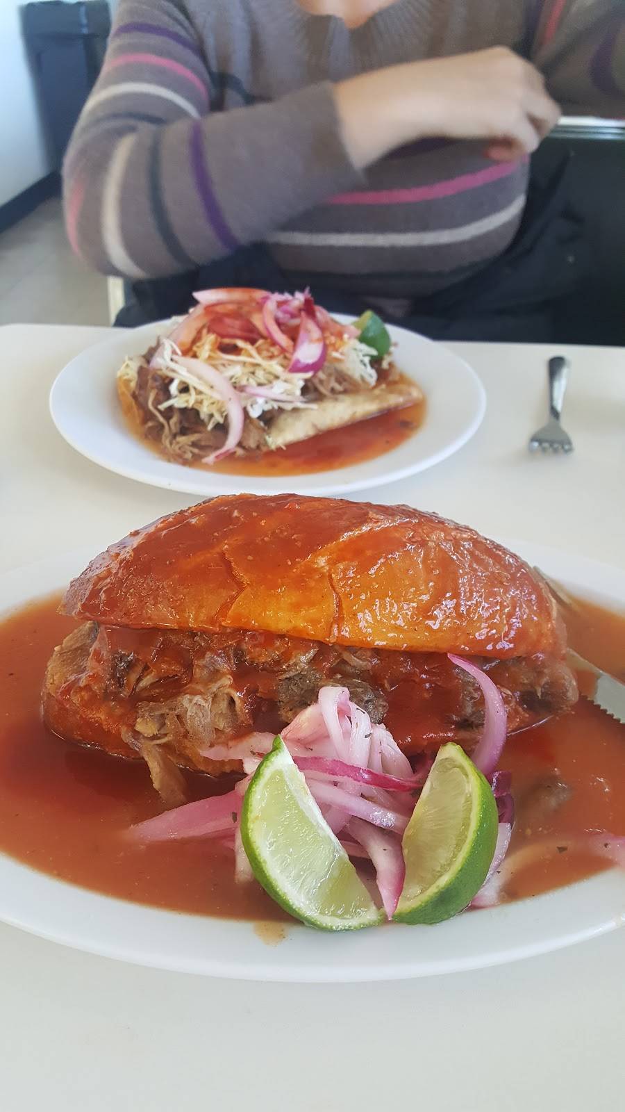 El Rincon Tapatio | restaurant | 1751 Yosemite Blvd, Modesto, CA 95354, USA | 2092840519 OR +1 209-284-0519