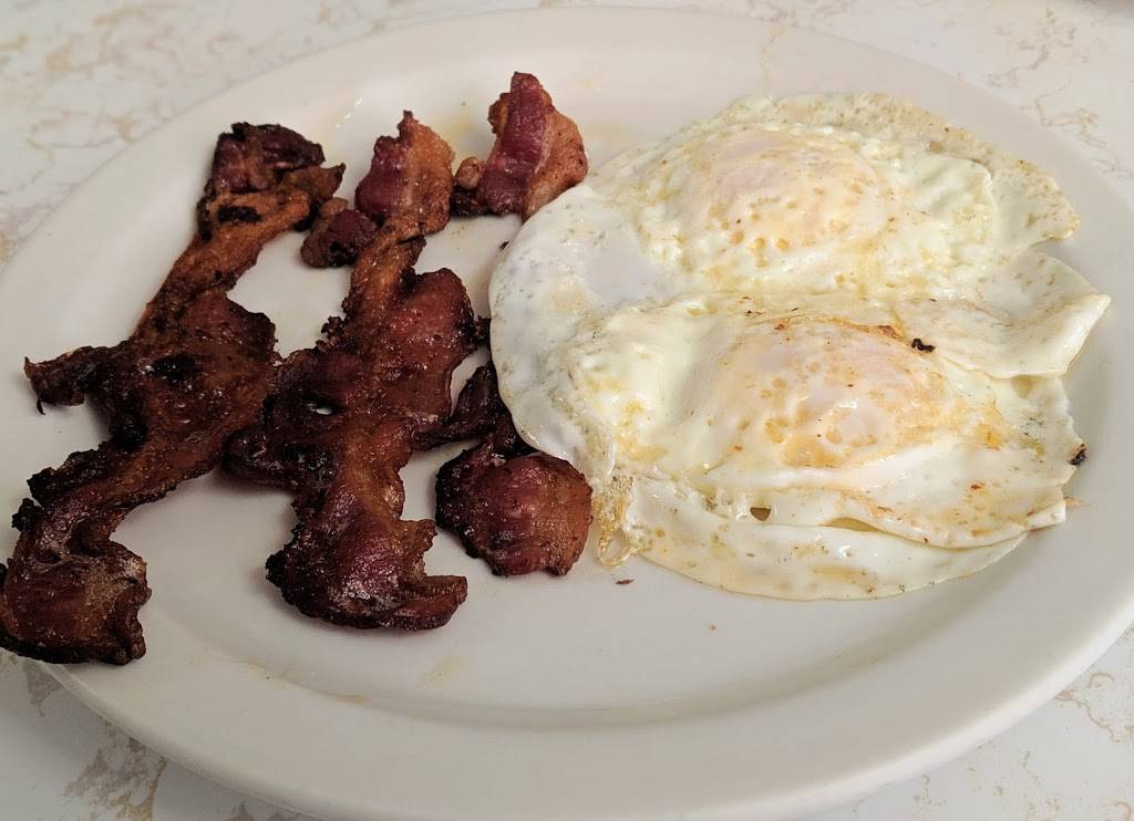 Sams Cafe | restaurant | 115 N Walnut St, Champaign, IL 61820, USA | 2173527102 OR +1 217-352-7102