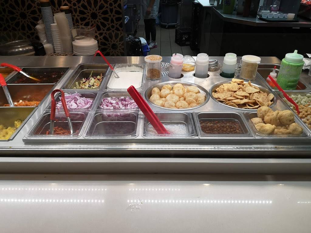 Rajdhani Express | restaurant | 25 Peel Centre Dr, Brampton, ON L6T 3R5, Canada | 9052165900 OR +1 905-216-5900