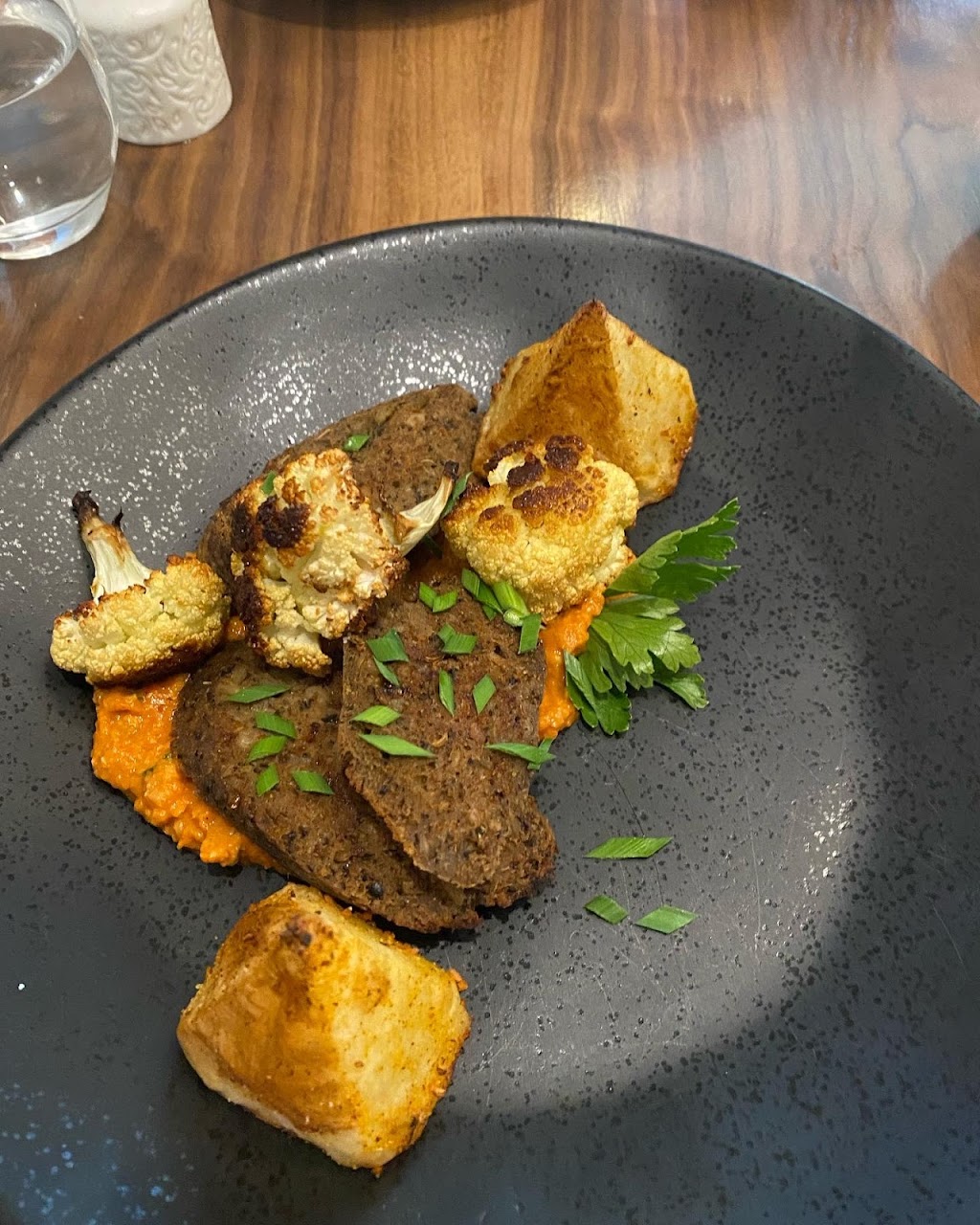 Foglia | restaurant | 31 State St, Bristol, RI 02809, USA | 4012531195 OR +1 401-253-1195