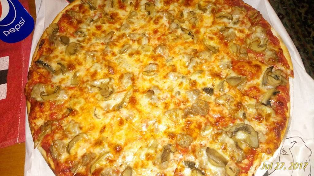 Pas Pizza | restaurant | 5621 22nd Ave, Kenosha, WI 53140, USA | 2626540429 OR +1 262-654-0429