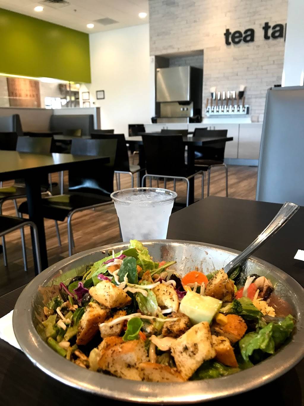 Salata | restaurant | 3540 W University Dr Suite 400, McKinney, TX 75071, USA | 2148424200 OR +1 214-842-4200