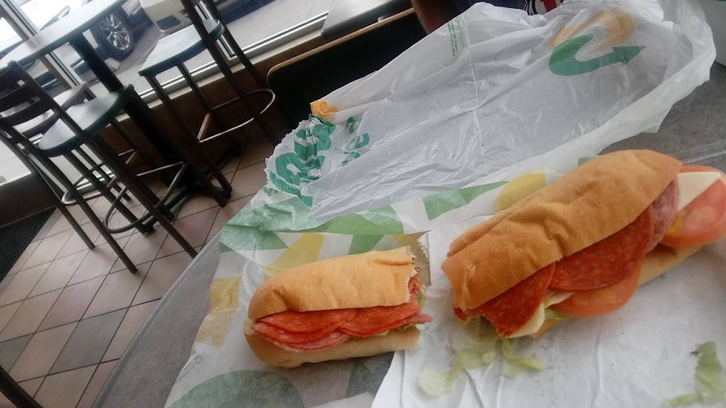 Subway | meal takeaway | 972 N Main St, Spanish Fork, UT 84660, USA | 8017940700 OR +1 801-794-0700