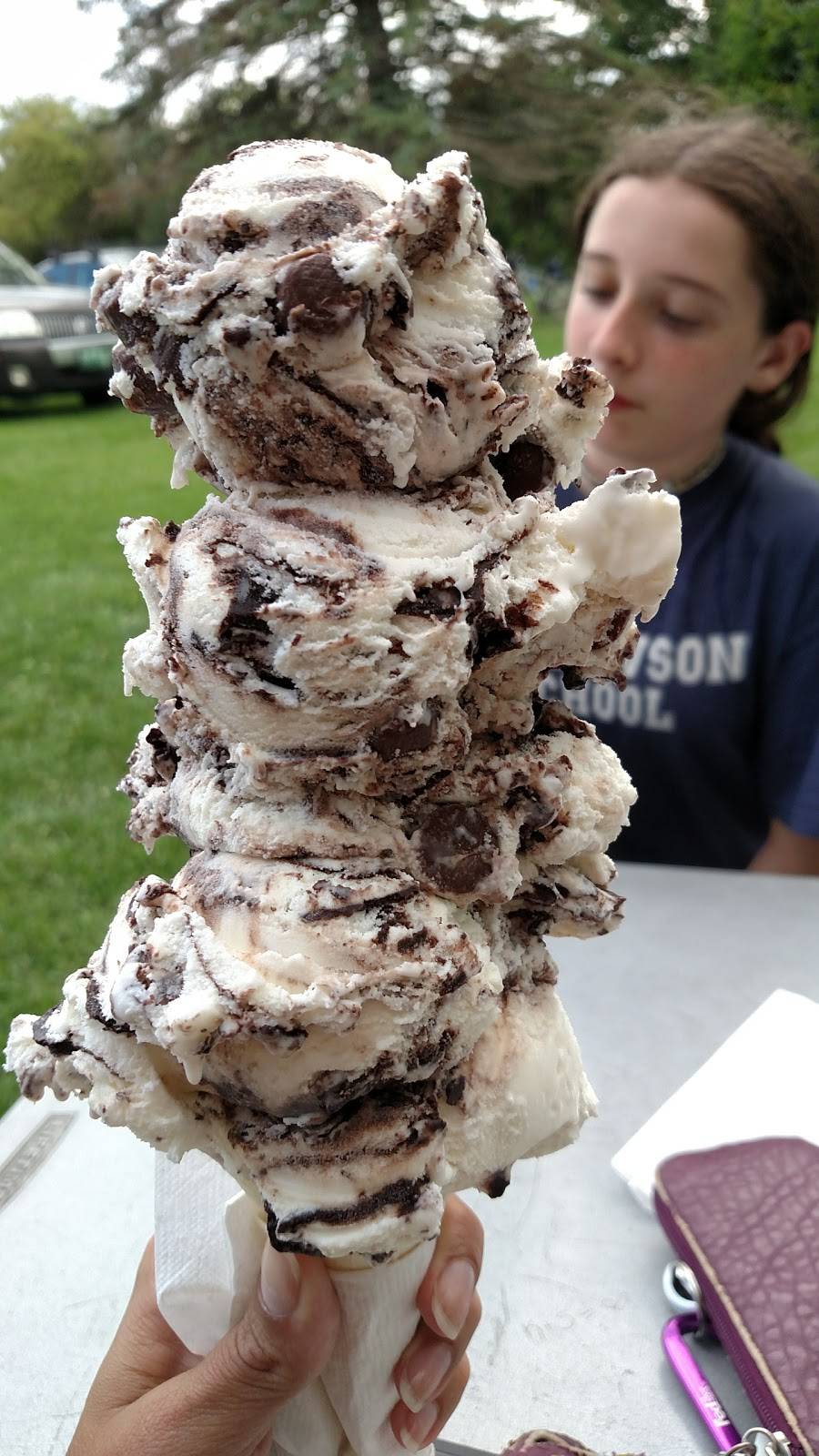 Sebs Snack Bar | restaurant | 297 US-2, South Hero, VT 05486, USA | 8023726611 OR +1 802-372-6611