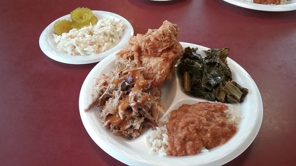Dukes Barbecue | restaurant | 331 Folly Rd, Charleston, SC 29412, USA | 8437894801 OR +1 843-789-4801