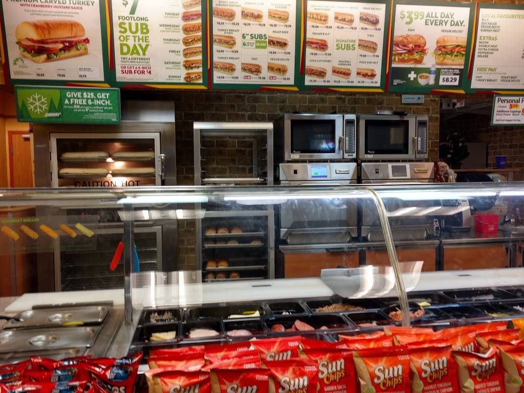 Subway | restaurant | 642-648, Dixon Rd Unit # 2, Toronto, ON M9W 1J1, Canada | 4162409000 OR +1 416-240-9000