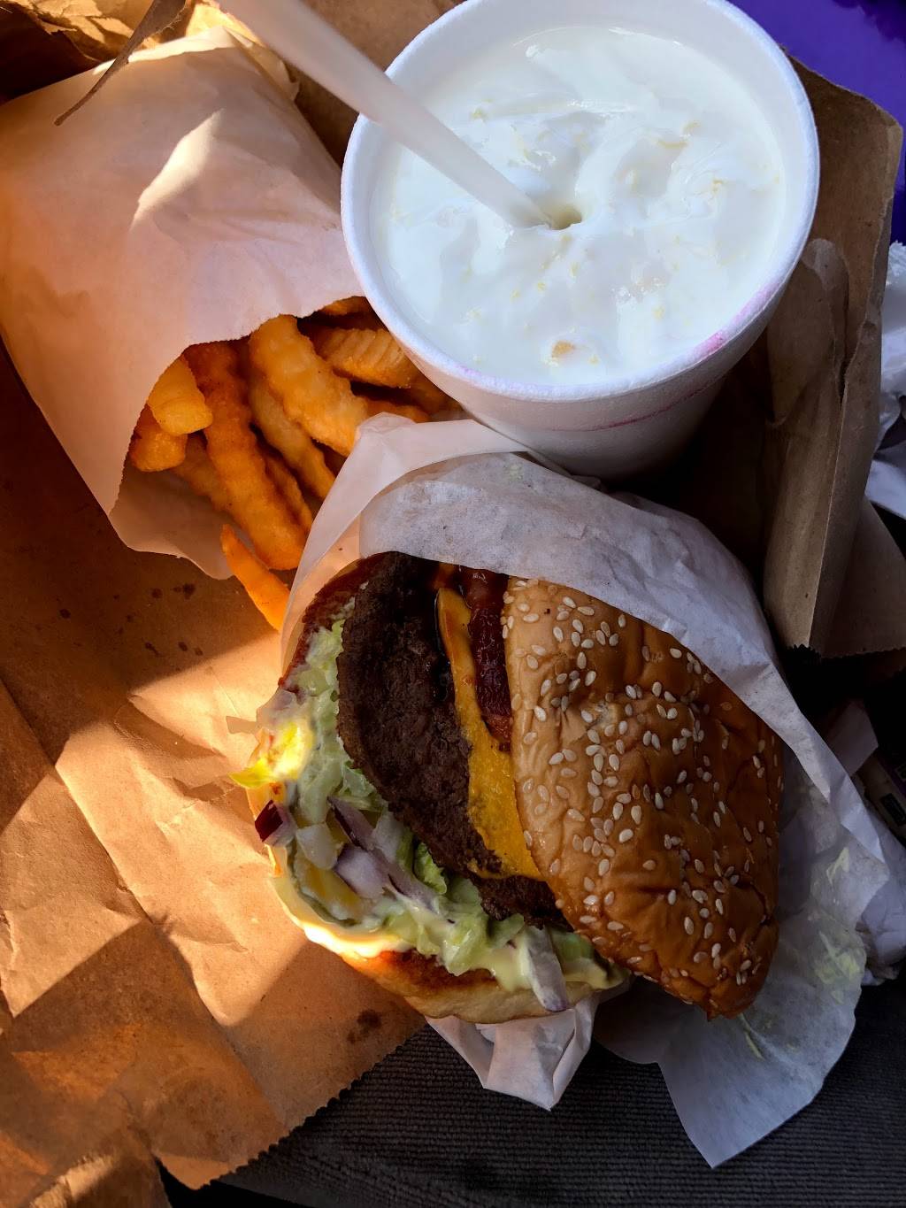 Big Mamas | restaurant | 2431 Jensen Ave, Sanger, CA 93657, USA | 5593993047 OR +1 559-399-3047