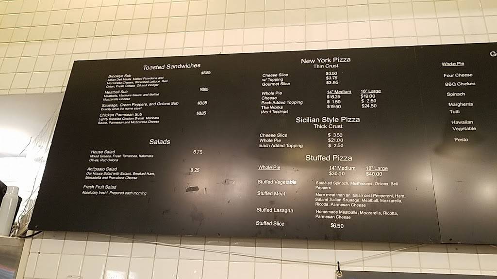 Stefanos Pizzerias | restaurant | 1310 3rd St, Santa Monica, CA 90401, USA | 3105872429 OR +1 310-587-2429