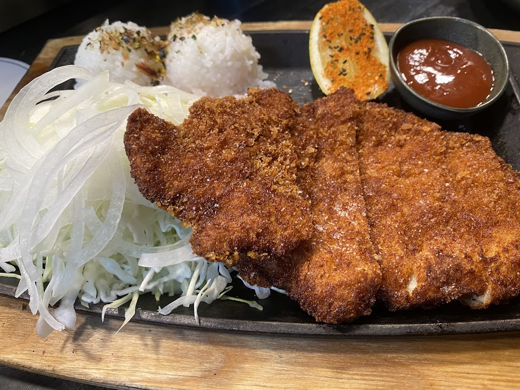 Gaijin | restaurant | 950 W Lake St, Chicago, IL 60607, USA | 3122651348 OR +1 312-265-1348