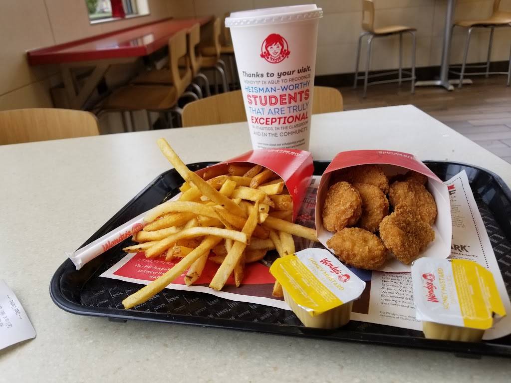 Wendys | restaurant | 2340 W Oregon Ave, Philadelphia, PA 19145, USA | 2157551720 OR +1 215-755-1720
