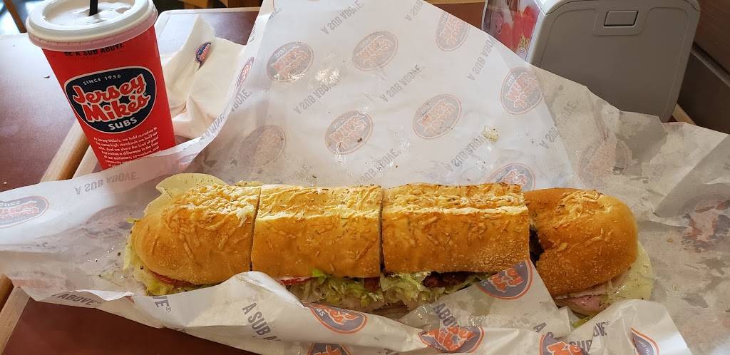 Jersey Mikes Subs | meal takeaway | 13651 Hunters Oak Dr Suite 103, Orlando, FL 32837, USA | 4074406492 OR +1 407-440-6492