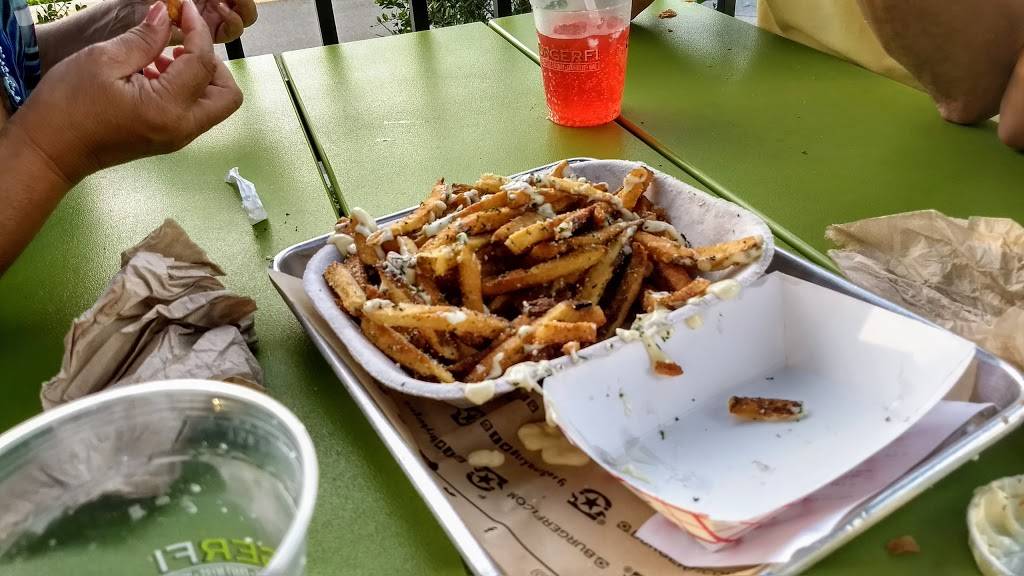 BurgerFi | restaurant | 2910 Little Rd, Trinity, FL 34655, USA | 7273757111 OR +1 727-375-7111