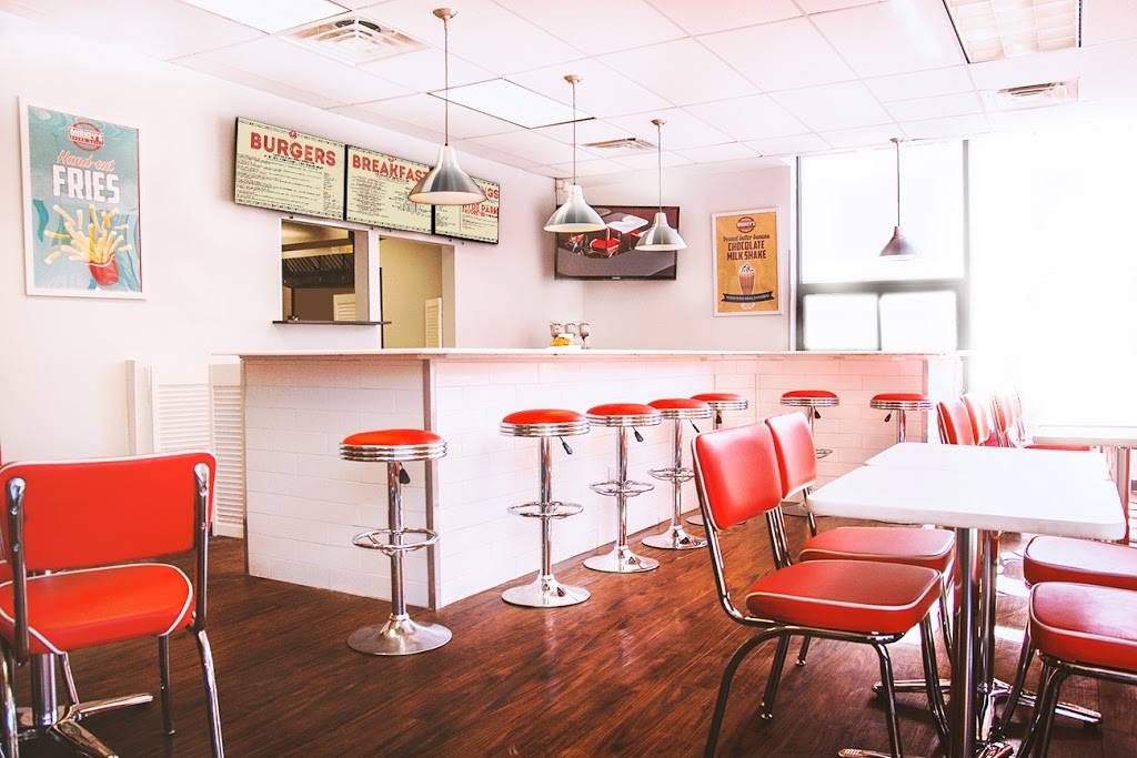 Mikkeys Retro Grill | restaurant | 5319 S Hyde Park Blvd, Chicago, IL 60615, USA | 7736758525 OR +1 773-675-8525