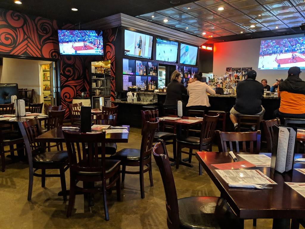 Chaplins Sports Bistro | restaurant | 29200 Kohoutek Way, Union City, CA 94587, USA | 5104296860 OR +1 510-429-6860