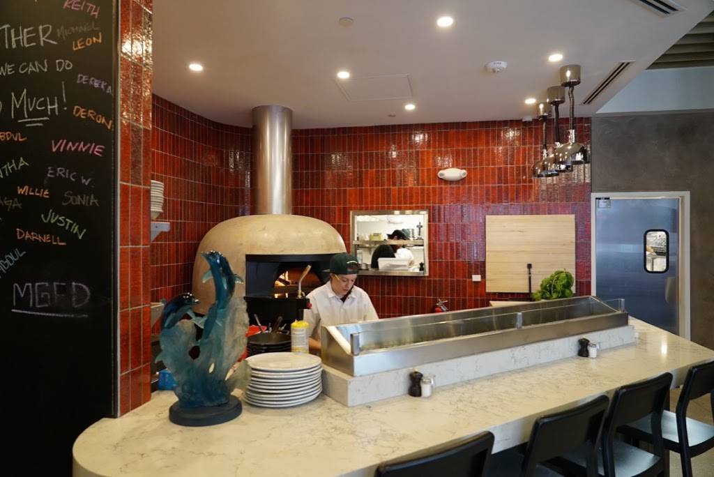 Michaels Genuine Food & Drink - CLEVELAND | restaurant | 3427 Tuttle Rd, Shaker Heights, OH 44122, USA | 2162308022 OR +1 216-230-8022