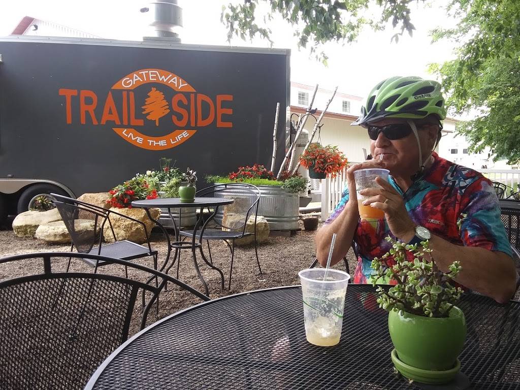 Gateway Trailside | restaurant | 9936 Lansing Ave N, Stillwater, MN 55082, USA | 6512424415 OR +1 651-242-4415