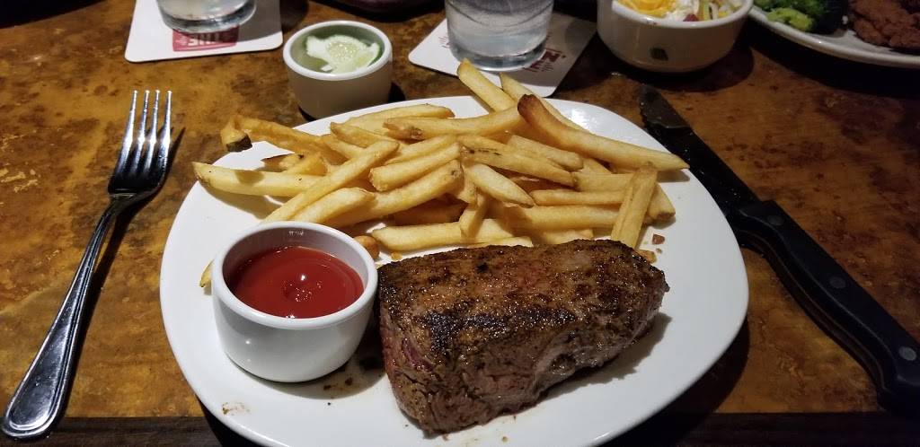 Outback Steakhouse | restaurant | 3215 SW College Rd, Ocala, FL 34474, USA | 3522370022 OR +1 352-237-0022