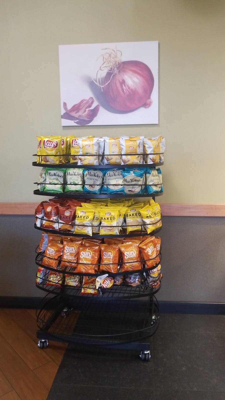 Subway | restaurant | 12117 Apple Valley Rd, Apple Valley, CA 92308, USA | 7609617600 OR +1 760-961-7600