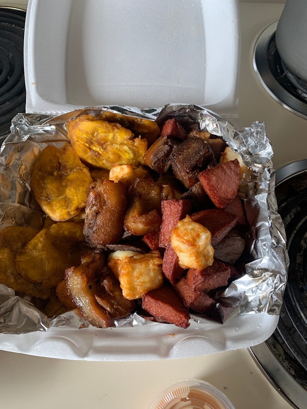 M & M Mini Market | restaurant | 301 S Ann St, Lancaster, PA 17602, USA | 7174819899 OR +1 717-481-9899