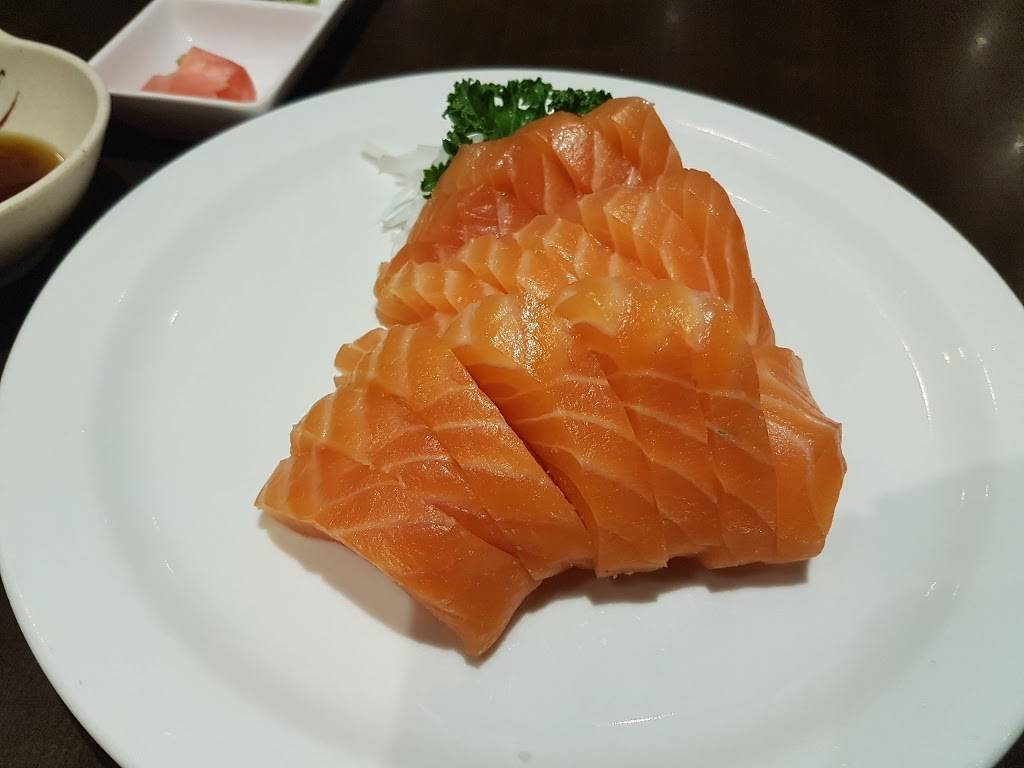 Rainbow Sushi | restaurant | 1180 Simcoe St N, Oshawa, ON L1G 4W8, Canada | 9052405666 OR +1 905-240-5666