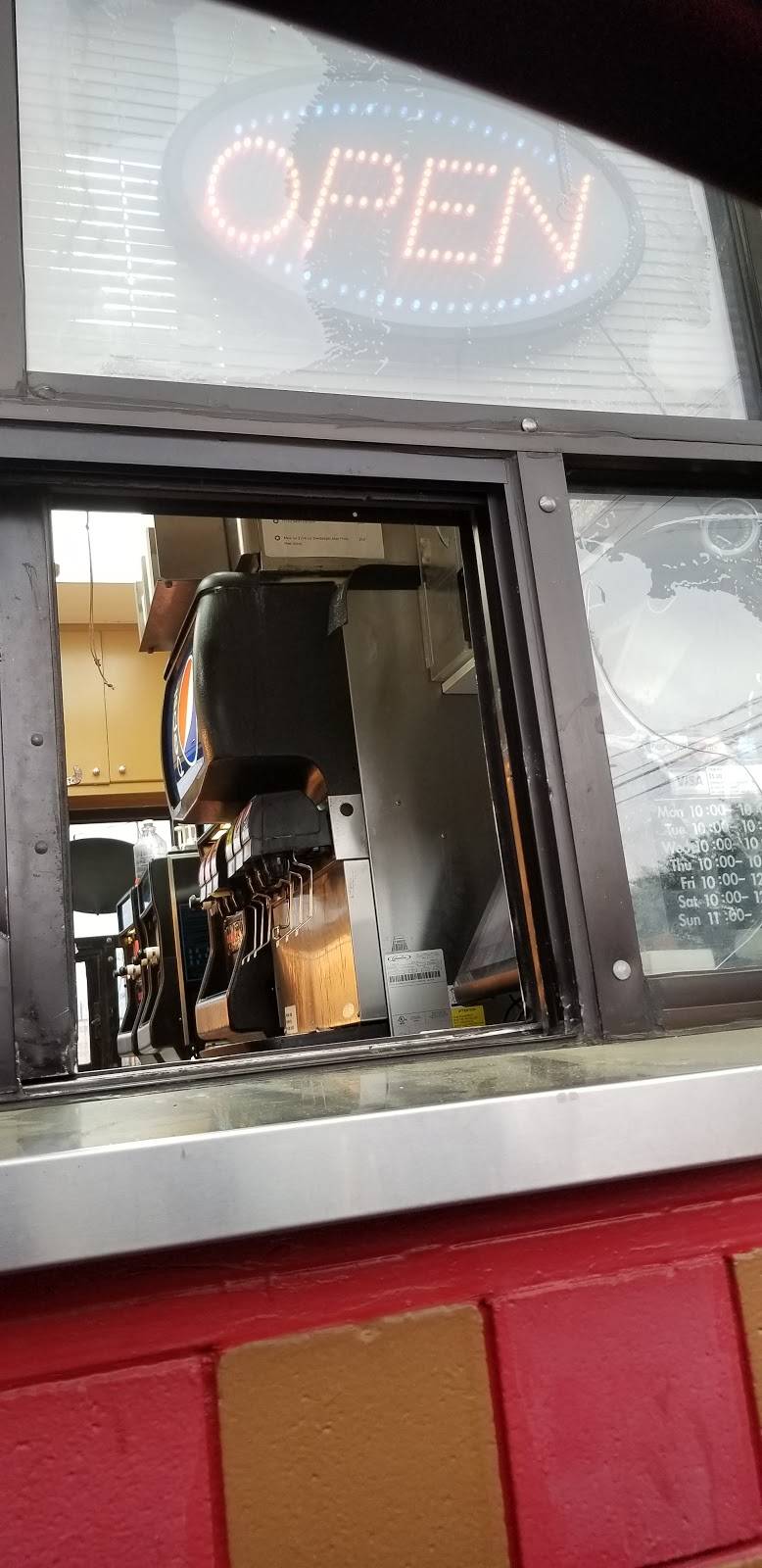 Samburger Grill & Daiquiris to Go | restaurant | 6205 Lyons Ave, Houston, TX 77020, USA | 7136722695 OR +1 713-672-2695